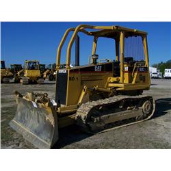 CAT D3CXL SERIES III CRAWLER TRACTOR (98 YR) S/N 4TS00351