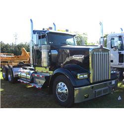 2005 KENWORTH W900 DAY CAB T/A TRUCK TRACTOR