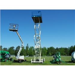 MARKLIFT SCISSOR LIFT