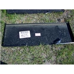 MOUNT PLATE FOR SKID STEER