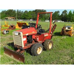 DITCHWITCH 2200 RIDING TRENCHER