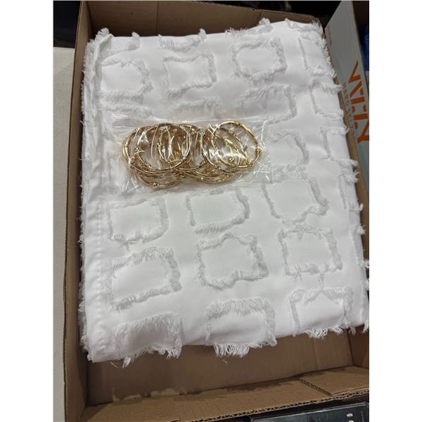 Shower curtain and rings