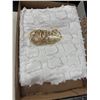 Image 1 : Shower curtain and rings