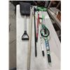 Image 1 : Yard and gardening items