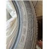 Image 4 : Tires P225/50 R 18 M&S