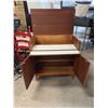Image 2 : Vintage cabinet