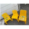 Image 1 : 3 kids chairs