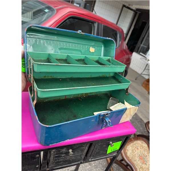 Vintage tacklebox