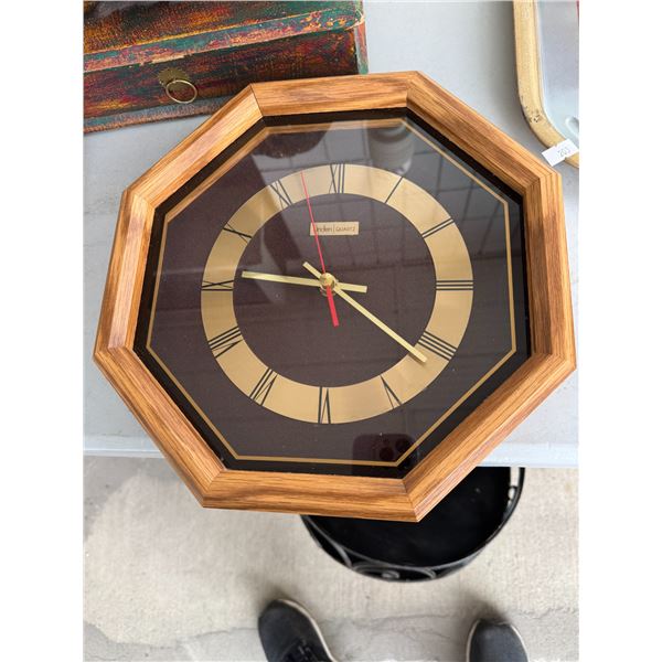 Linden quartz clock