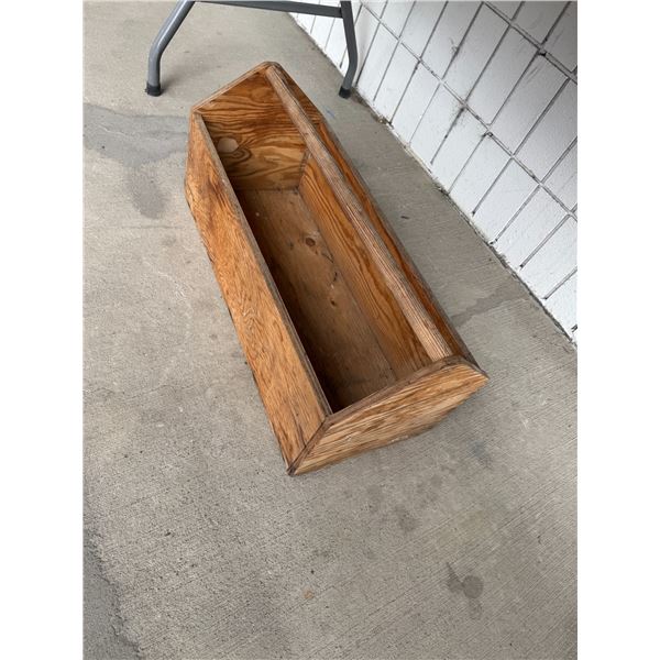 Wood toolbox