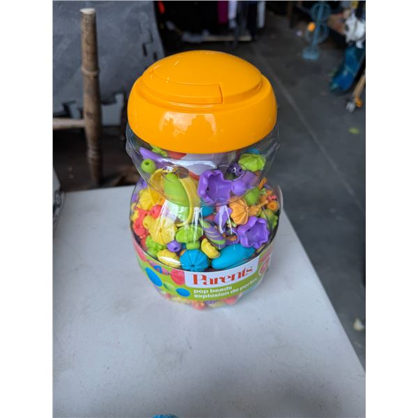 Parents pop beads