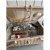 Image 2 : Sewing basket and contents
