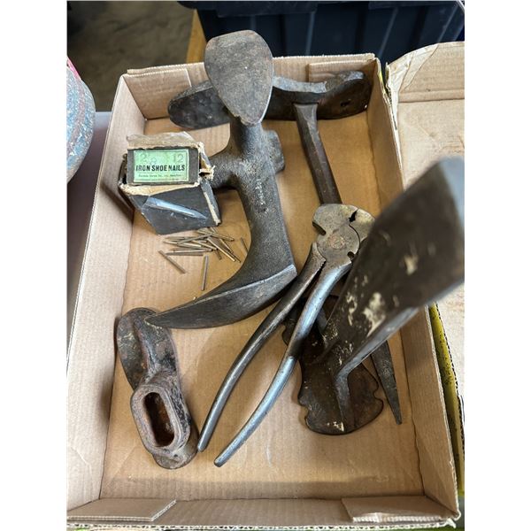 Shoemaker molds