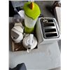 Image 1 : Kitchen items
