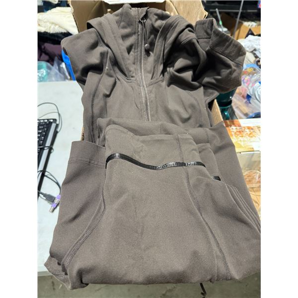 Lulu pants and zip up hoodie size not shown