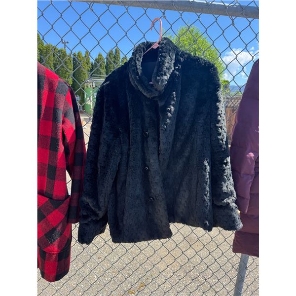 Jacket size not shown