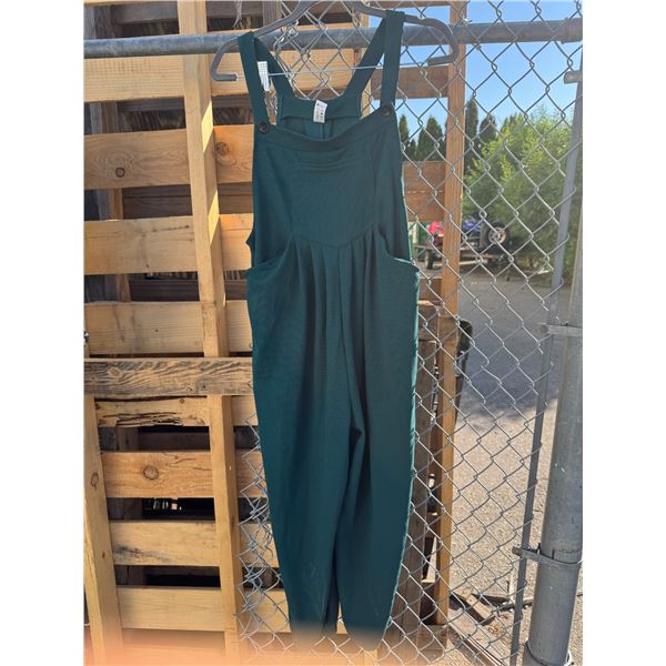 Halara size medium