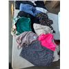 Image 1 : Clothing lot
