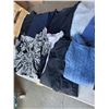Image 3 : Clothing lot