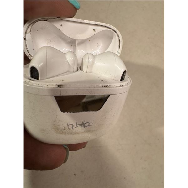 B hip wireless earbuds