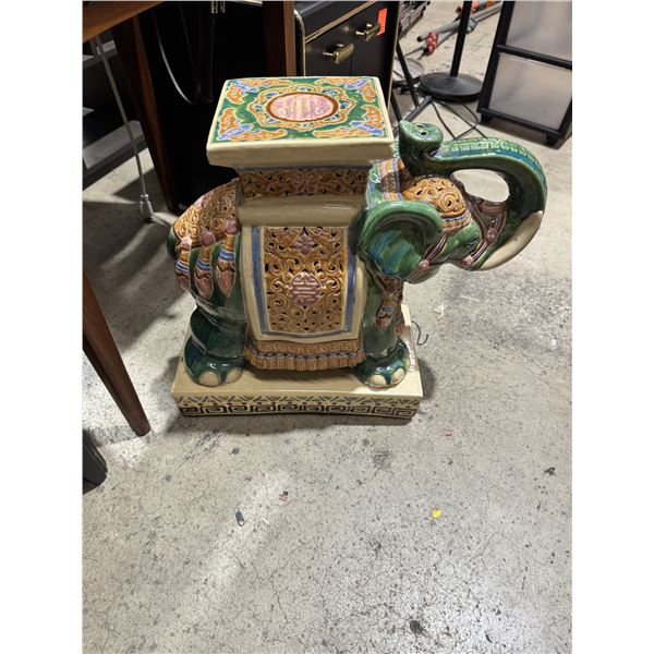 Elephant plant stand