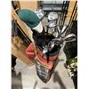Image 1 : Golf clubs