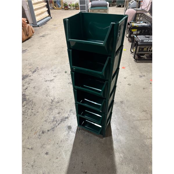Storage containers