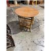 Image 1 : Bamboo table