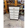 Image 1 : Dresser