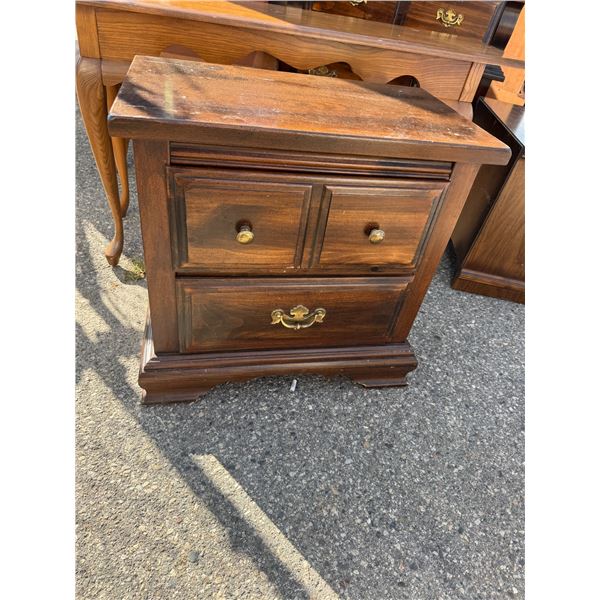 Night stand