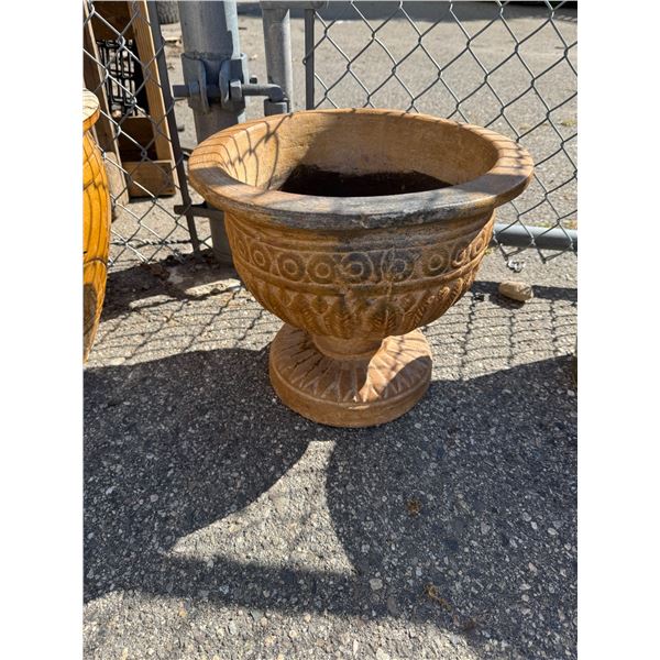 Pottery plant