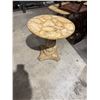 Image 1 : Marble side table
