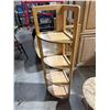 Image 1 : Corner shelf folding