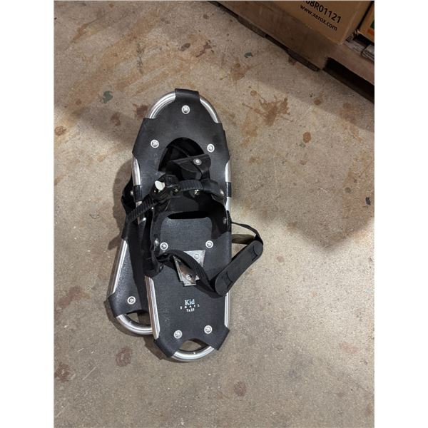 Kid Trail 7 x 18 snow shoes