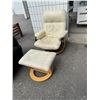 Image 1 : Chair and ottoman