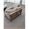 Image 2 : Bench and cushions