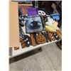 Image 2 : Halloween decor
