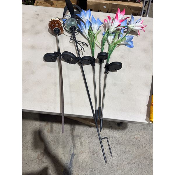 Solar garden decor