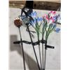 Image 2 : Solar garden decor