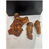 Image 1 : Signed carvings