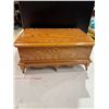 Image 1 : Wood decor box