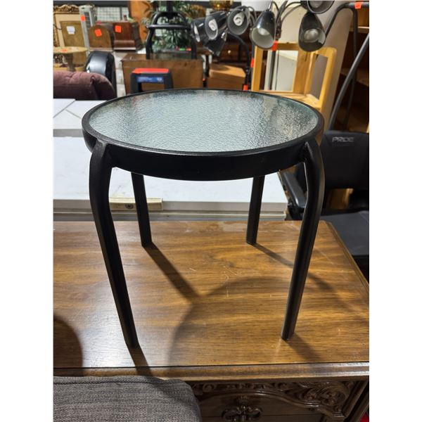 Patio table