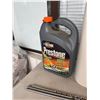 Image 1 : Press on coolant antifreeze