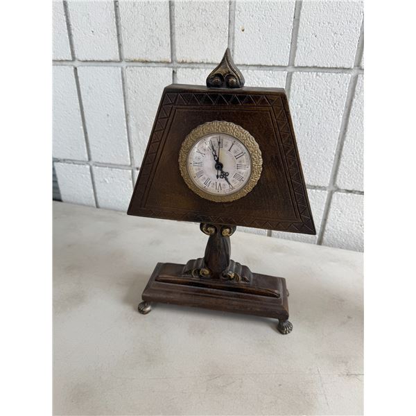 Quartz decor clock