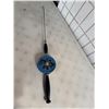 Image 1 : reel and rod
