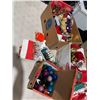 Image 1 : Christmas decor