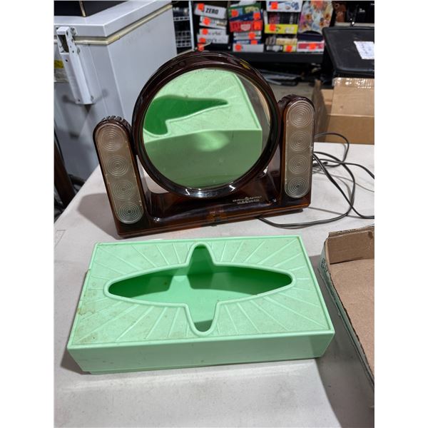 General Electric, the Looking glass mirror and vintage tissue paper holder