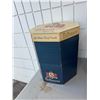 Image 1 : Biltimore Moore hat box
