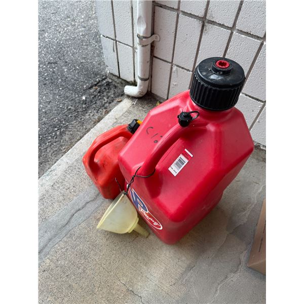 Fuel containers