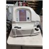 Image 1 : Oxygen machine
